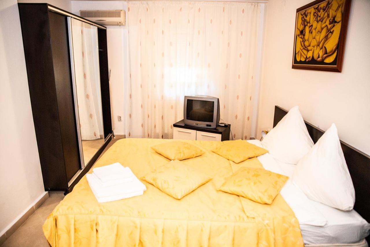 Club Onix Apartments Neptun Exterior foto